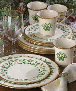 Lenox Dinnerware Holiday 12-Piece Plate & Mug Set