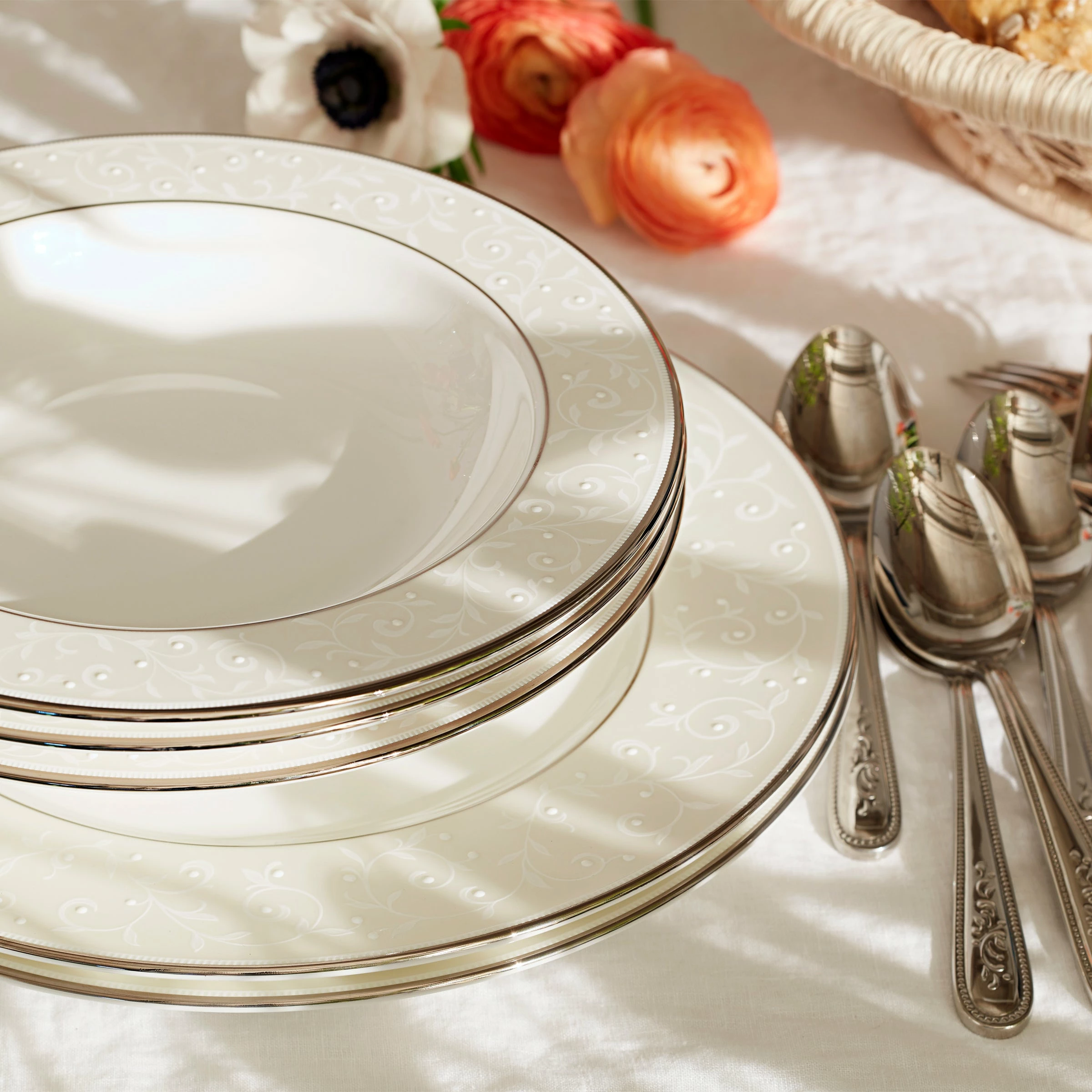 Lenox Opal Innocence⢠5-piece Place Setting Dinnerware