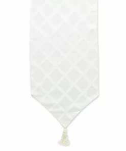 Lenox Table Linens Laurel Leaf Runner