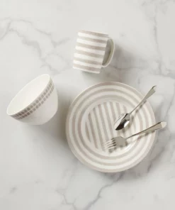 Kate Spade Charlotte Street North 4-piece Place Setting Dinnerware