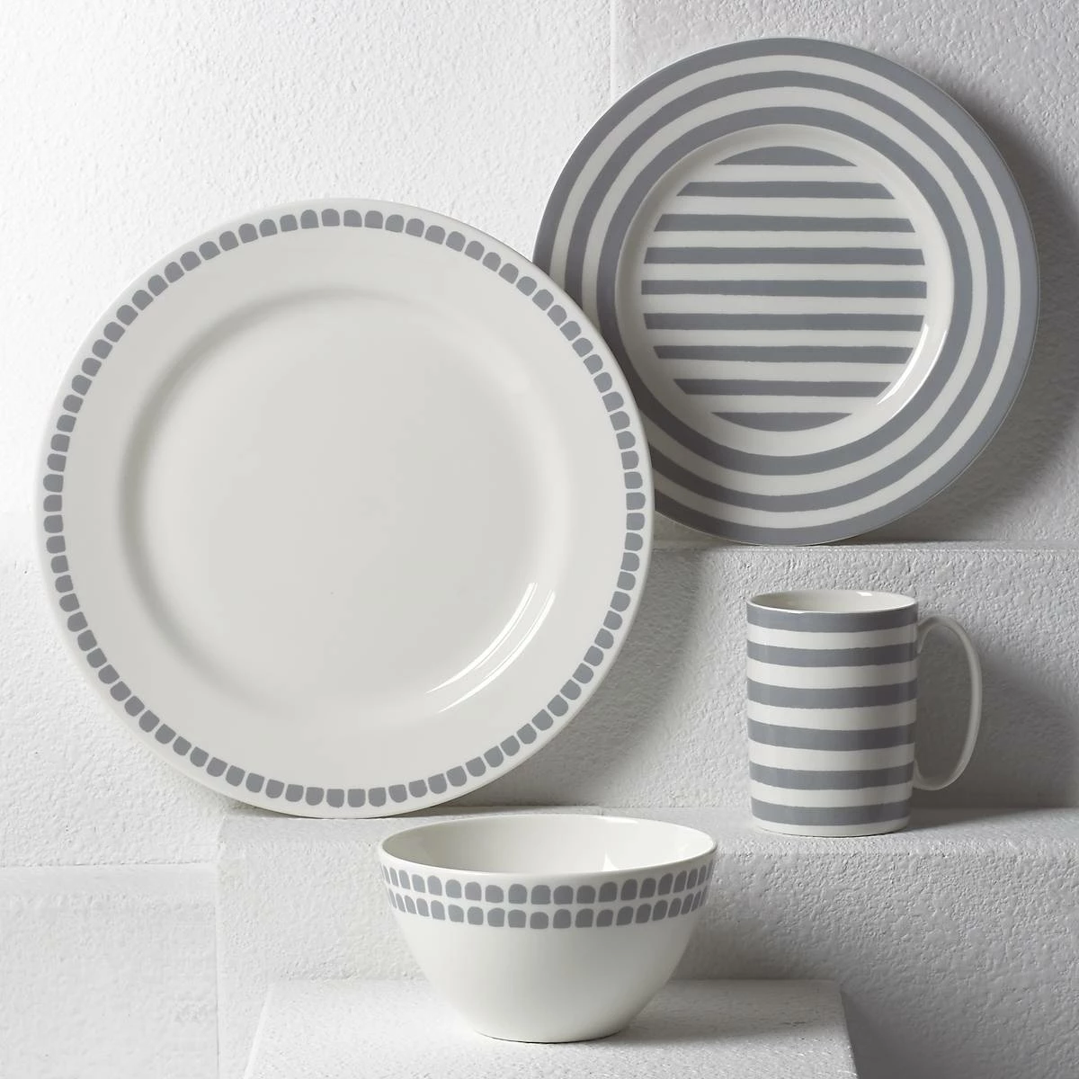 Kate Spade Charlotte Street North 4-piece Place Setting Dinnerware