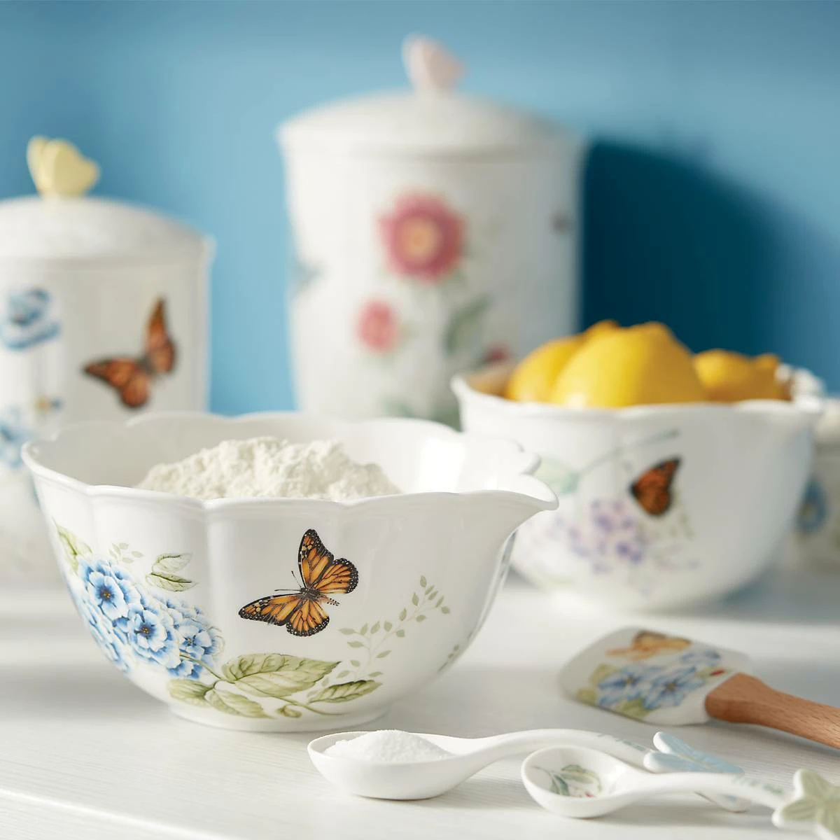 Lenox Dinnerware Butterfly Meadow® 2-piece Nesting Bowl Set