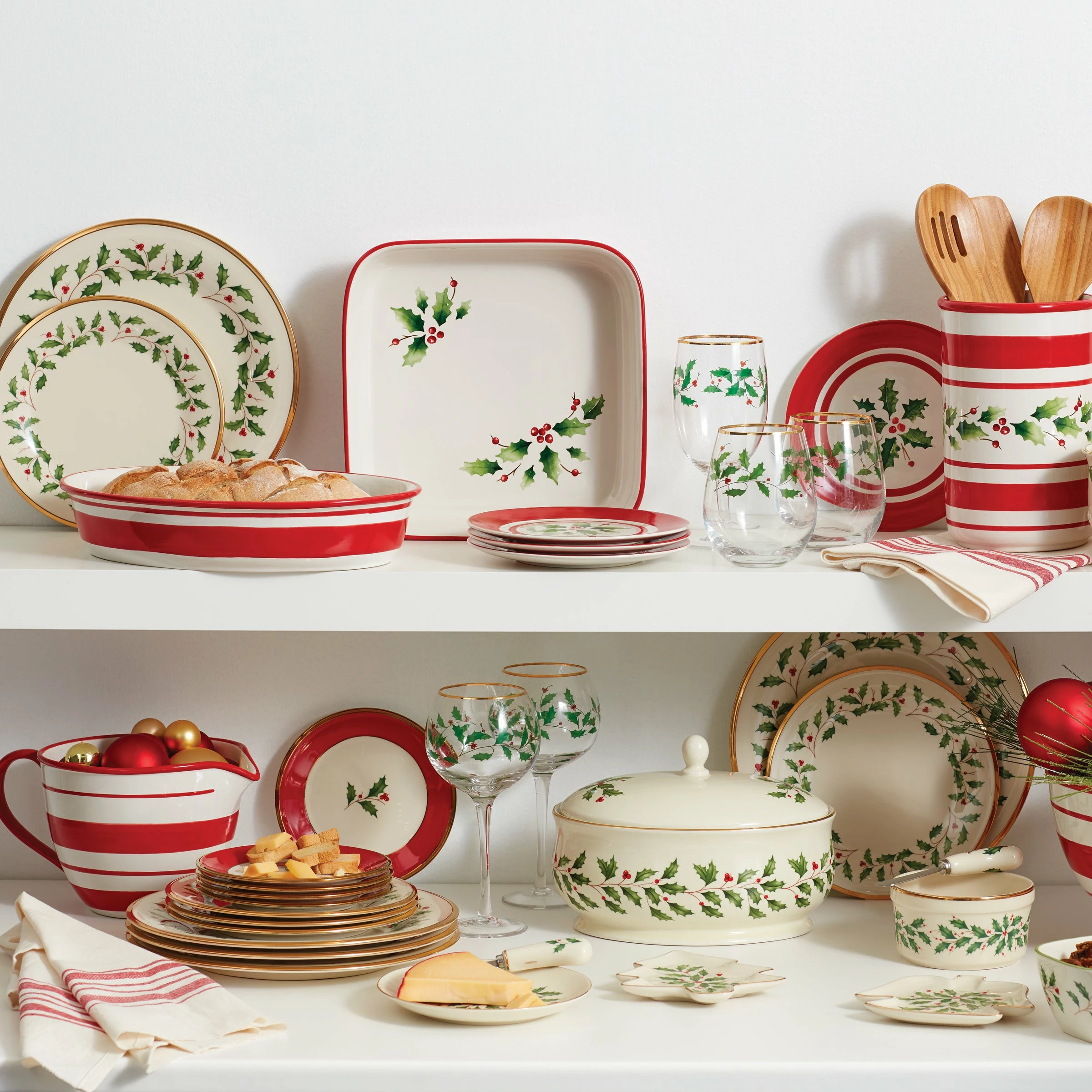 Lenox Dinnerware Holiday Handpaint Stripe Batter Bowl