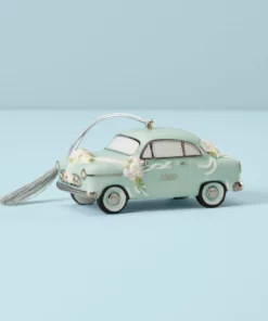 Lenox 2020 Just Married Vintage Car Ornament