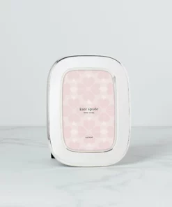 Kate Spade South Street 4" X 6" Silver Oval Frame Home Décor