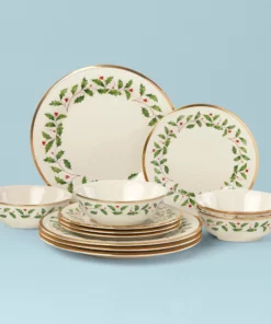 Lenox Dinnerware Holiday 12-Piece Plate & Bowl Set
