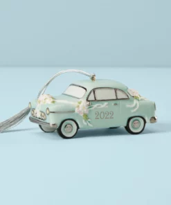 Lenox 2022 Just Married Vintage Car Ornament Annuals