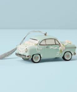 Lenox 2022 Just Married Vintage Car Ornament Annuals
