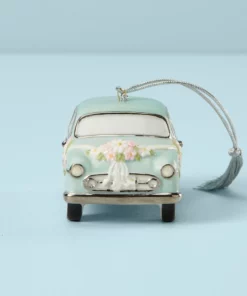 Lenox 2022 Just Married Vintage Car Ornament Annuals