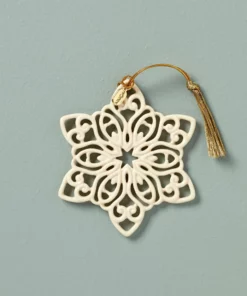 Lenox 2022 Snow Fantasies Snowflake Ornament Annuals