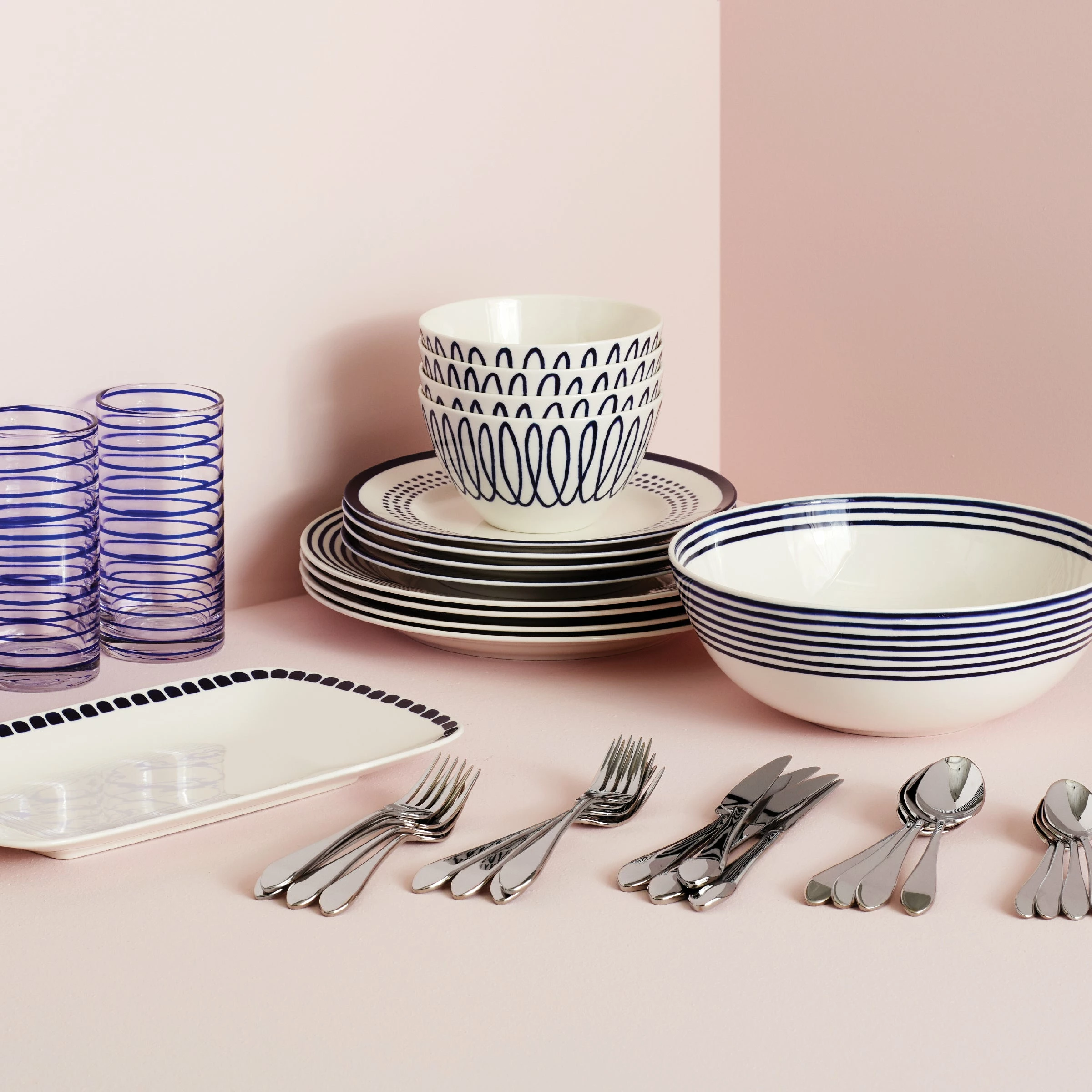 Kate Spade Charlotte Street 38pc Set