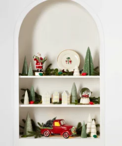 Lenox Light-Up Garland-Decorated House Figurine Décor
